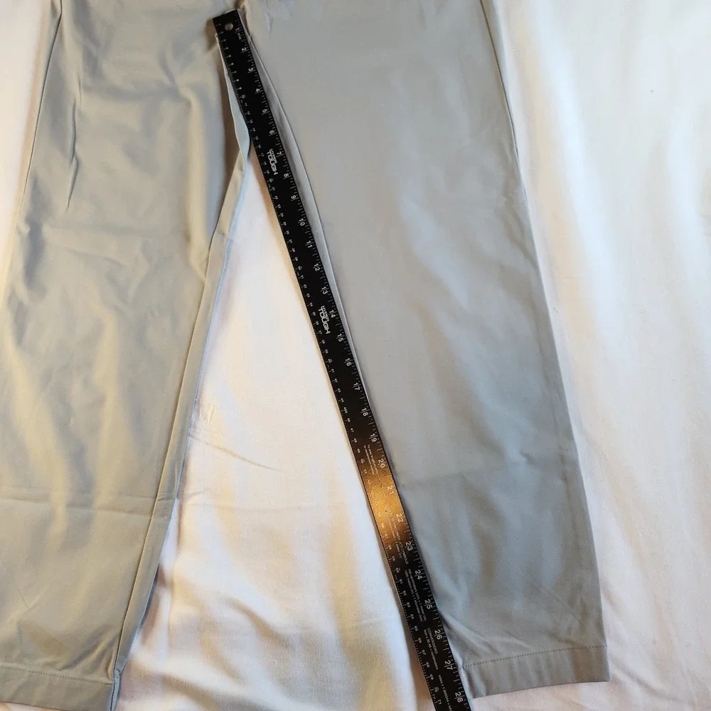 BANANA REPUBLIC Motion Tech Hybrid Pants Mens‎ 30 Quarry Gray Water Repellent